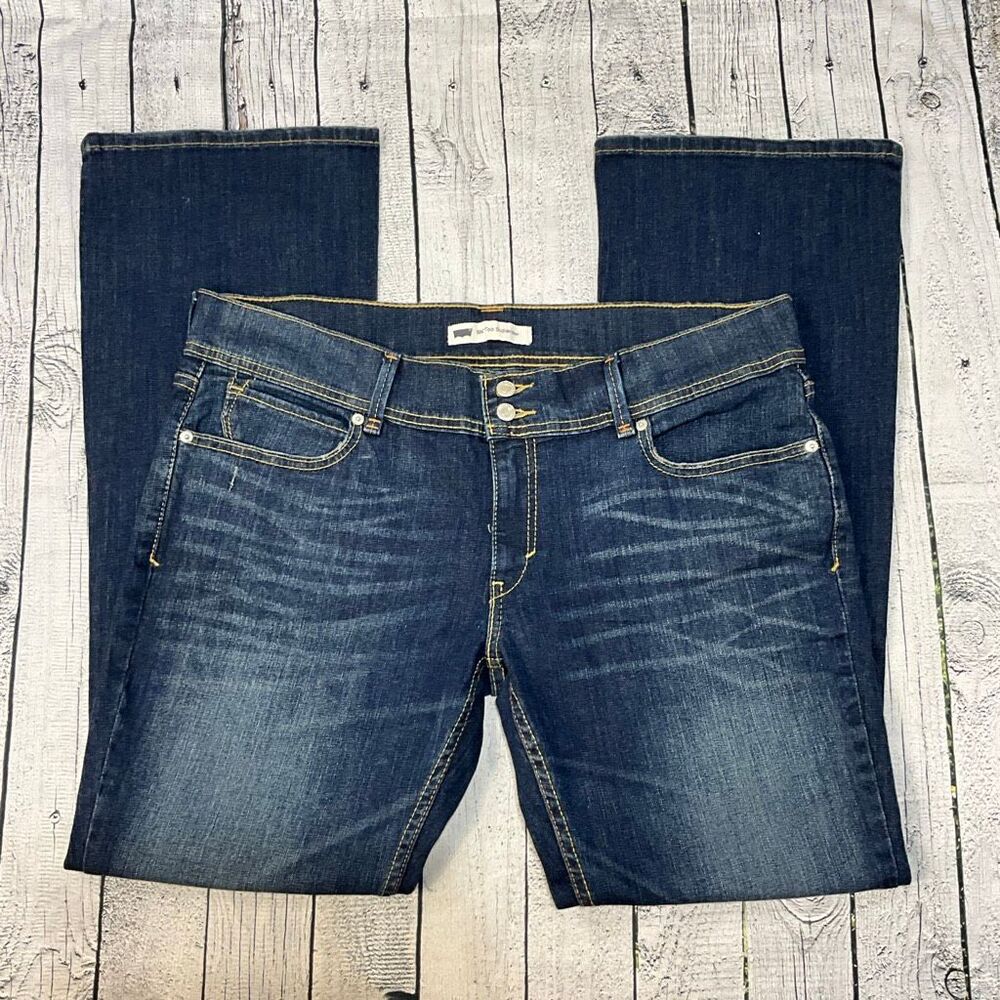 Levi’s 524 Too Superlow Bootcut Jeans Y2K